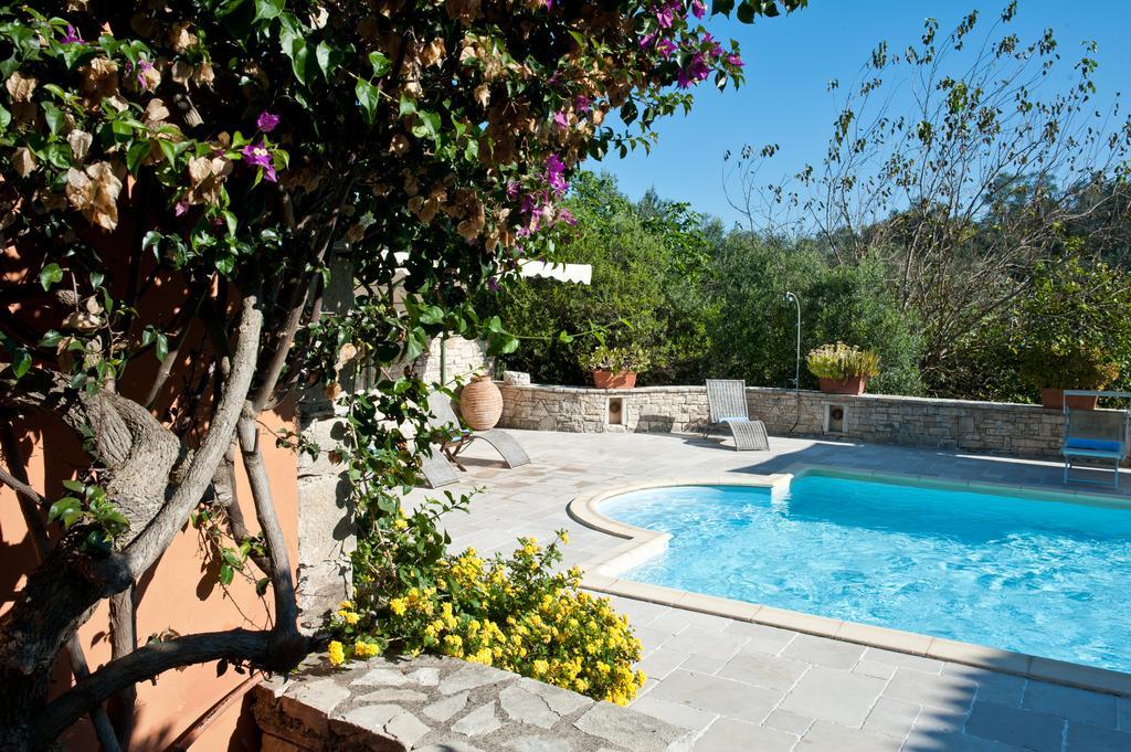 Kiparissi Villa Kourtaiika Bagian luar foto